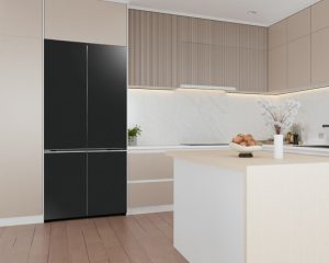 TL 0000s 0001 NR X561BKVN min